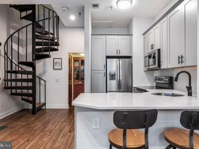 3 N Columbus Boulevard PL202, Philadelphia PA 19106