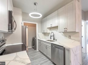 1581 Spring Gate Drive 5403, Mclean VA 22102