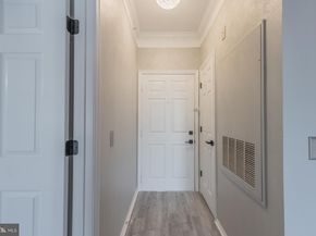 1581 Spring Gate Drive 5403, Mclean VA 22102