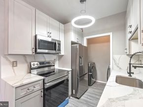 1581 Spring Gate Drive 5403, Mclean VA 22102