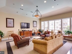 4560 Strutfield Lane 1110, Alexandria VA 22311