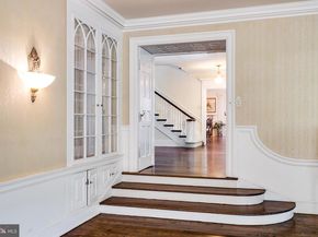 1118 Indian Creek Rd, Wynnewood PA 19096