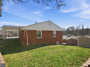 1808 N Johnson Street, Arlington VA 22207