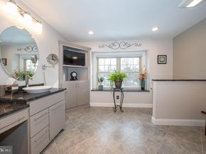 127 Springton Mews Circle, Media PA 19063