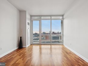 901 N Penn Street F1502, Philadelphia PA 19123