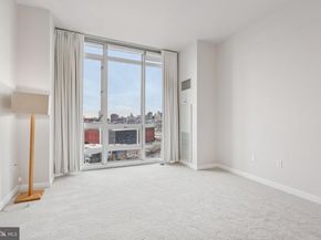 901 N Penn Street F1502, Philadelphia PA 19123