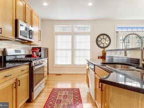 5826 Pearson Lane, Alexandria VA 22304