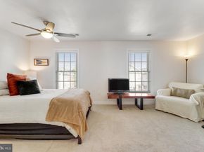 5826 Pearson Lane, Alexandria VA 22304