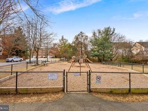 1795 Brentridge Street, Vienna VA 22182