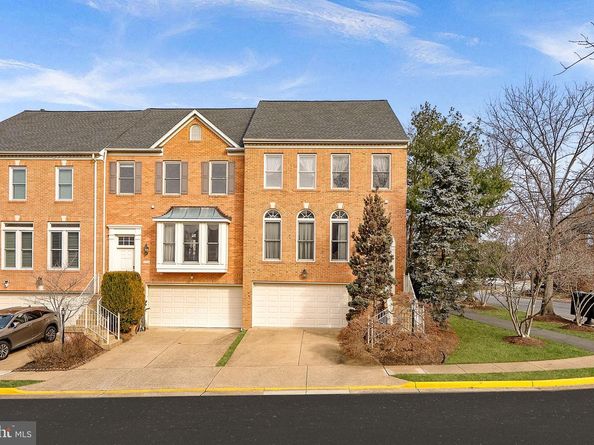 1795 Brentridge Street, Vienna VA 22182
