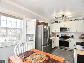 3236 Valley Drive 3236, Alexandria VA 22302