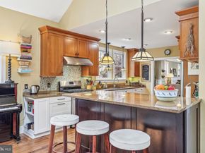 4612 Asbury Place NW, Washington DC 20016
