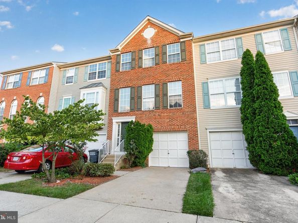 13227 Rolling Plains Court, Herndon VA 20171