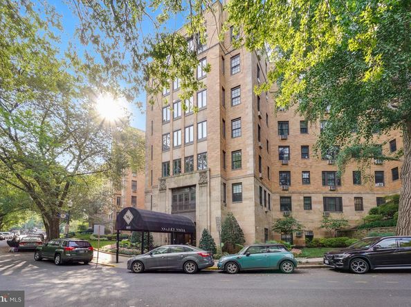 2032 Belmont Road N 234, Washington DC 20009