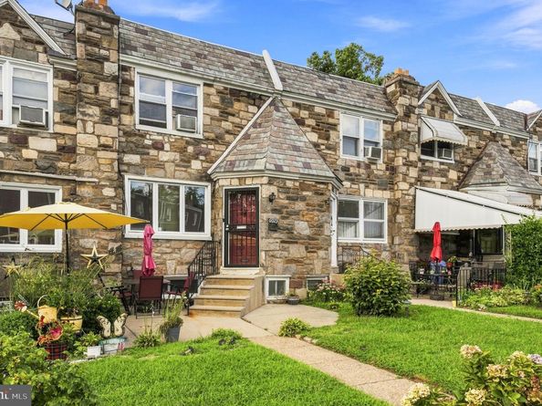 6023 Woodcrest Avenue, Philadelphia PA 19131