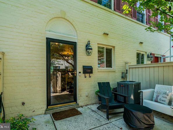 1281 N Van Dorn Street, Alexandria VA 22304
