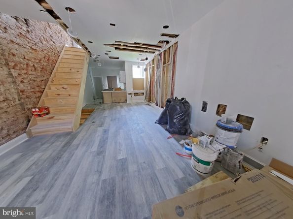 2426 W Firth Street, Philadelphia PA 19132