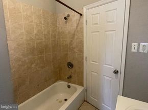 131 W Hansberry Street, Philadelphia PA 19144