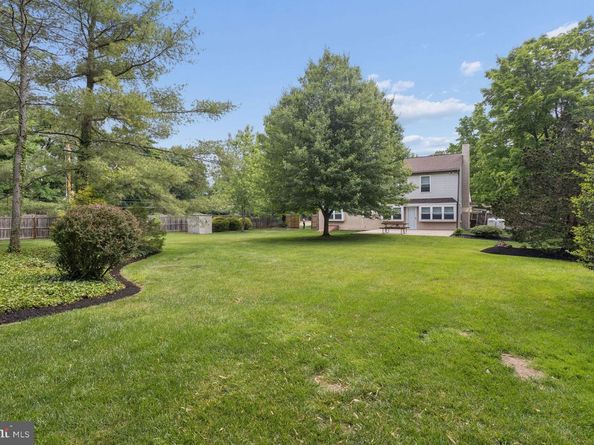 1297 Quarry Commons Drive, Yardley PA 19067