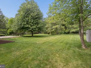 1297 Quarry Commons Drive, Yardley PA 19067