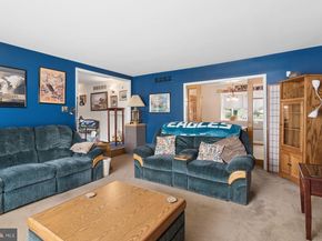 1297 Quarry Commons Drive, Yardley PA 19067