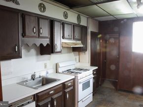 1617 N 61st Street, Philadelphia PA 19151