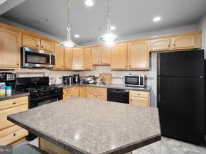 2537 Shelmire Avenue, Philadelphia PA 19152