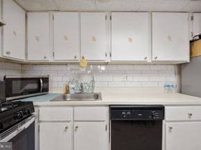 2537 Shelmire Avenue, Philadelphia PA 19152