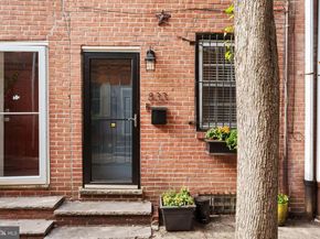 833 Kater Street, Philadelphia PA 19147