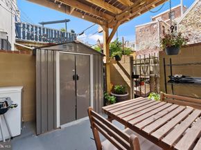 833 Kater Street, Philadelphia PA 19147