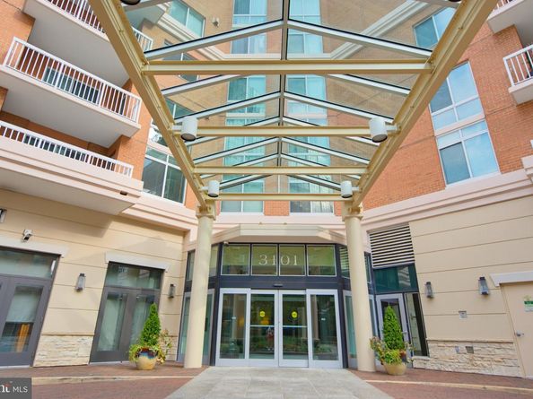 3101 N Hampton Drive 704, Alexandria VA 22302