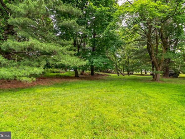 1155 Mount Eyre Road, Washington Crossing PA 18977