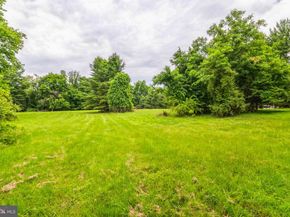1155 Mount Eyre Road, Washington Crossing PA 18977