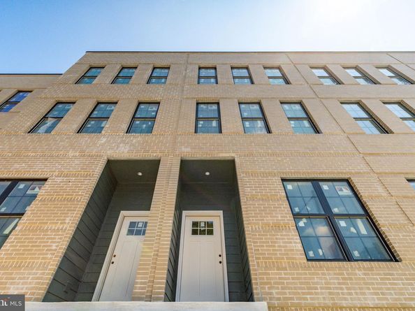 3845 Ridge Avenue, Philadelphia PA 19132