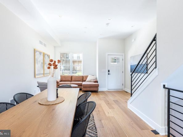 3845 Ridge Avenue, Philadelphia PA 19132