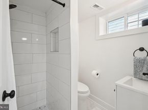 1804 N Cleveland Street, Arlington VA 22201