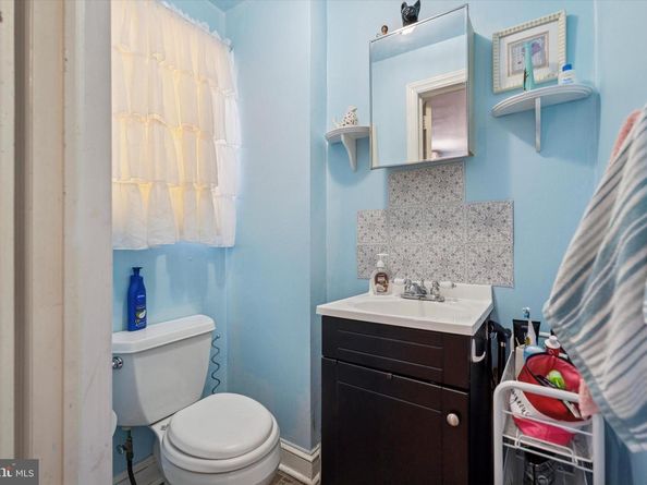 1133 Agnew Drive, Drexel Hill PA 19026
