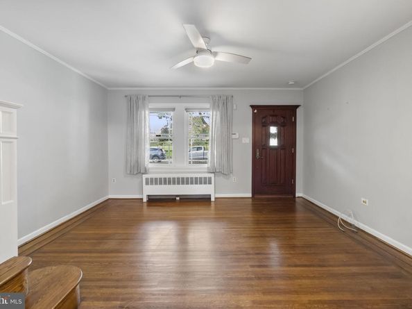 475 Pensdale Street, Philadelphia PA 19128