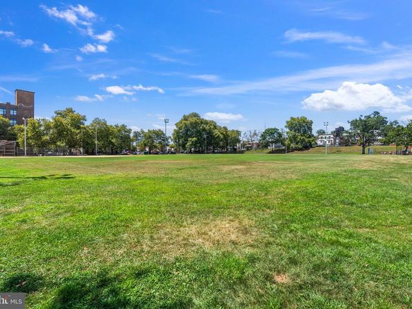475 Pensdale Street, Philadelphia PA 19128