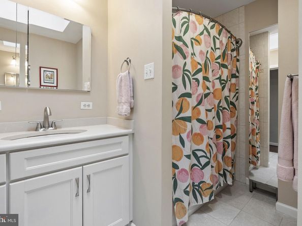 475 Pensdale Street, Philadelphia PA 19128