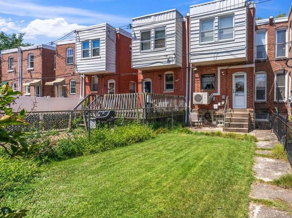 475 Pensdale Street, Philadelphia PA 19128