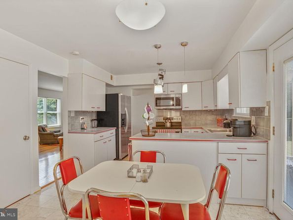 7966 Arden Court, Dunn Loring VA 22027