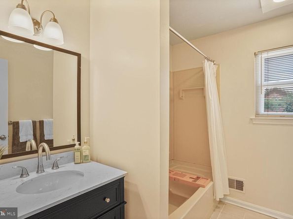 7966 Arden Court, Dunn Loring VA 22027