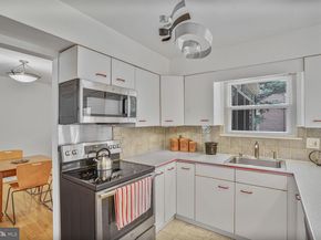 7966 Arden Court, Dunn Loring VA 22027
