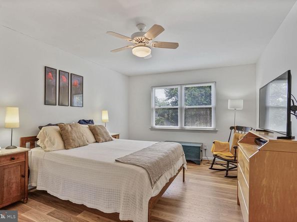 7966 Arden Court, Dunn Loring VA 22027