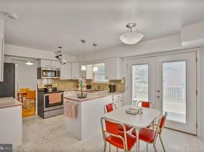 7966 Arden Court, Dunn Loring VA 22027