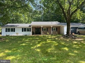 1332 Cinnamon Drive, Fort Washington PA 19034