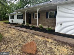 1332 Cinnamon Drive, Fort Washington PA 19034
