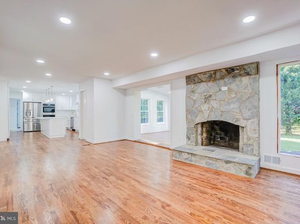 8712 Harness Trail, Potomac MD 20854
