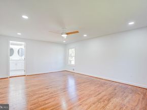8712 Harness Trail, Potomac MD 20854